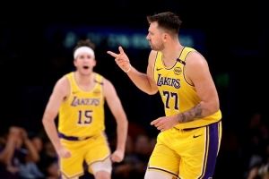 NBA彩经:雄鹿拿下骑士 快船轻取开拓者 湖人客胜国王 NBA彩经:雄鹿拿下骑士 快船轻取开拓者 湖人客胜国王