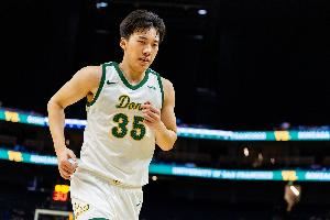 媒体人:王俊杰在旧金山大学队内的战术地位和自主攻击力明显提升 媒体人:王俊杰在旧金山大学队内的战术地位和自主攻击力明显提升