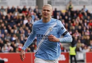 每体：维尼修斯不愿降低续约要求，皇马首选哈兰德为接替者