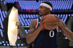 解说:以保罗比尔博格丹状态 快船想让卡登减少消耗够呛能实现 解说:以保罗比尔博格丹状态 快船想让卡登减少消耗够呛能实现