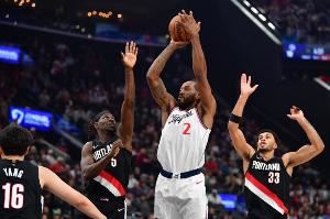 威利-格林:莱昂纳德投进了高难度的球 我们以前见过他进这样的球 威利-格林:莱昂纳德投进了高难度的球 我们以前见过他进这样的球